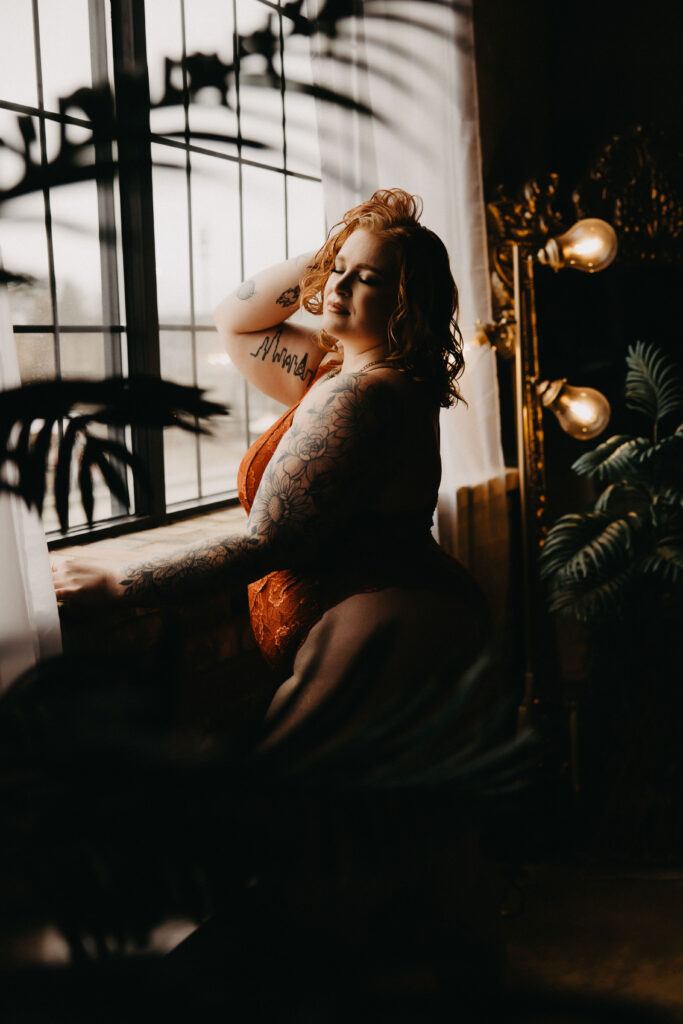 Milwaukee Plus-Size Boudoir Photo Session